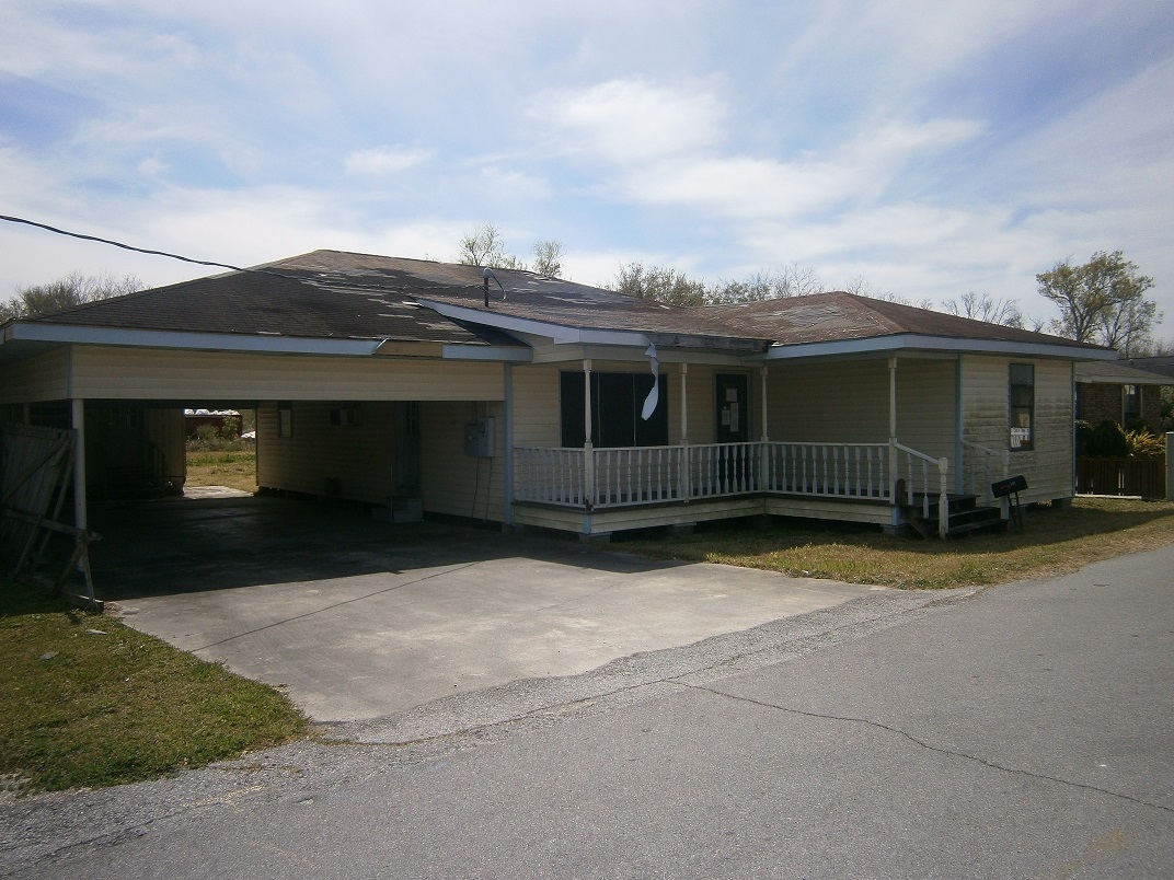 137 W 135th St, Cut Off, LA 70345 