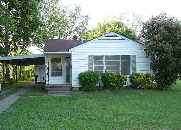 711 Edgar St, Bossier City, LA 71112 