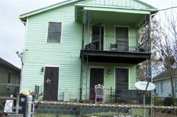 2633 35 Jasmine St, New Orleans, LA 70122 