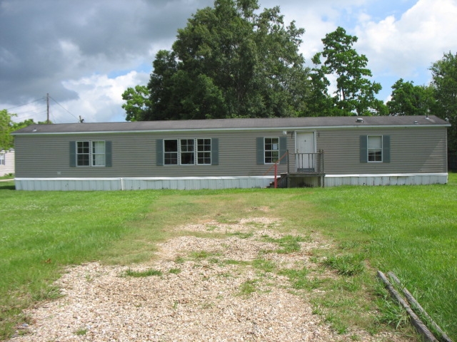 38118 Henry Rd, Prairieville, LA 70769 