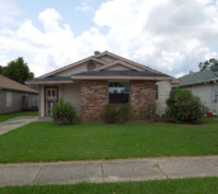 5937 Oak Dr N, Marrero, LA 70072 