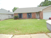 803 N Lake Washington Ct, Slidell, LA 70461 