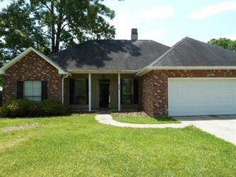 8698 Old Winchester, Denham Springs, LA 70706 