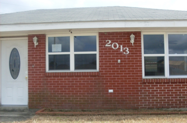2013 Brigade Dr, Chalmette, LA 70043 