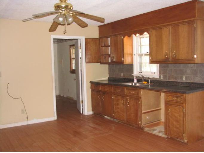 5675 Crestway Avenue, Baton Rouge, LA 70812 