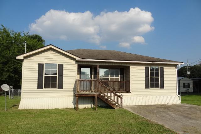 302 Pecan Grove Rd, Scott, LA 70583 