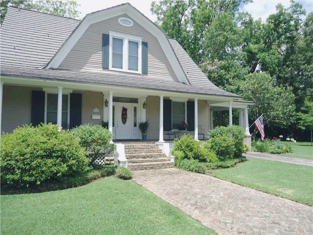 210 S CHERRY ST, Hammond, LA 70403 