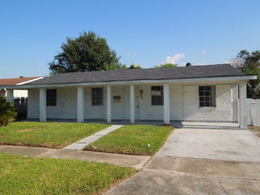 328 Rotunda Dr, Avondale, LA 70094 