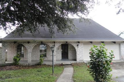 82 Gelpi Ave, Kenner, LA 70065 