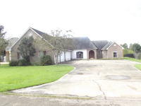 33817 S Seas Dr, Denham Springs, LA 70706 