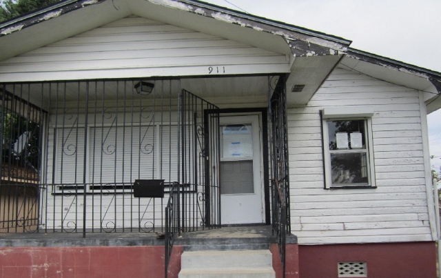 911 Cook Street, Gretna, LA 70053 