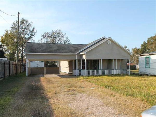 1/2 N. Morvant, Kaplan, LA 70548 