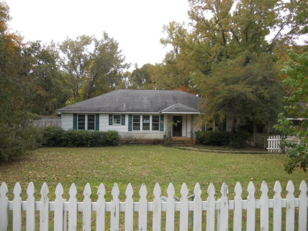 803 Lincoln Drive, Shreveport, LA 71107 