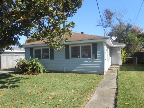 3017 Hero Drive, Gretna, LA 70053 