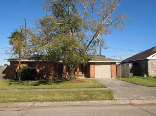 2976 Mt Kennedy Dr, Marrero, LA 70072 