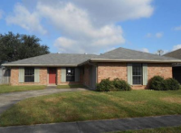 305 Prevost Dr, Houma, LA 70364 