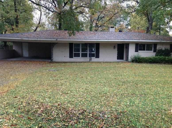1910 Sherwood Ave, Monroe, LA 71201 