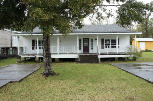 146 Kevin St, Bourg, LA 70343 