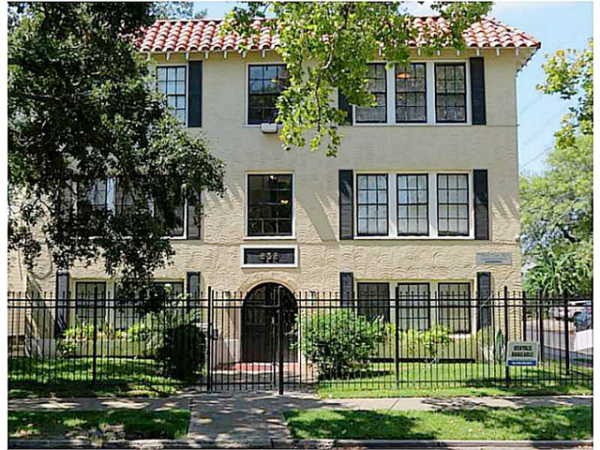 838 LOWERLINE ST, New Orleans, LA 70118 