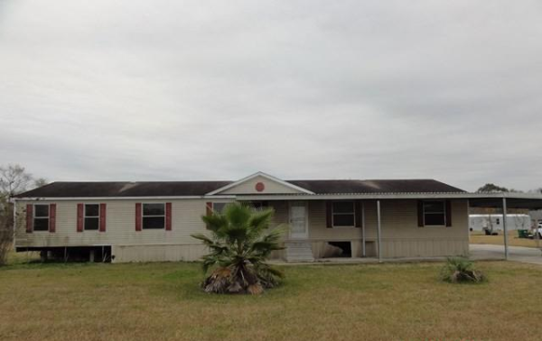 1057 Hilda St, Breaux Bridge, LA 70517 