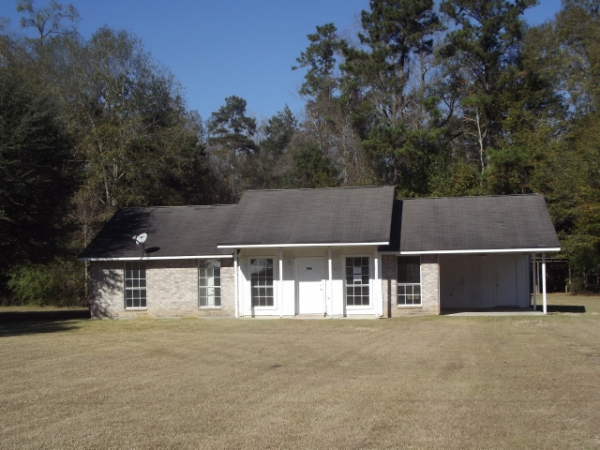 38905 N Walker Rd, Walker, LA 70785 