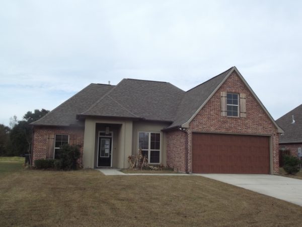 21039 Brighton Cove Dr, Ponchatoula, LA 70454 