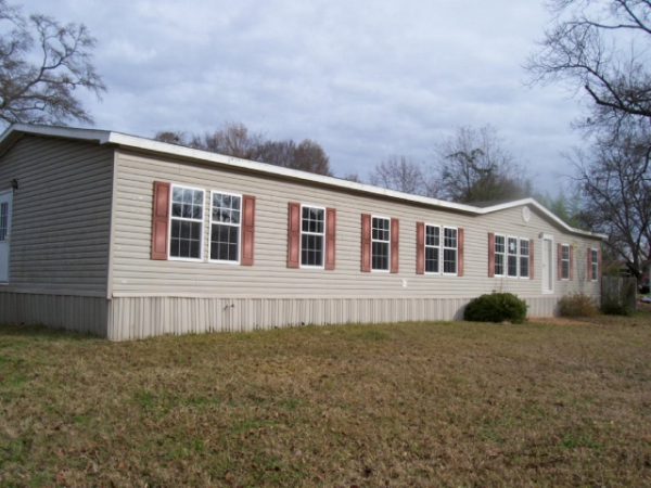 888 College St, Doyline, LA 71023 