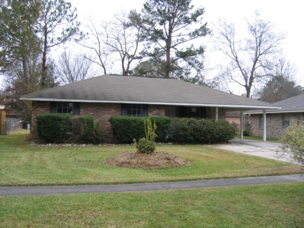 2127 Oak Grove Dr, Baton Rouge, LA 70815 