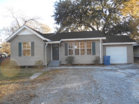 621 W Verdine St, Sulphur, LA 70663 