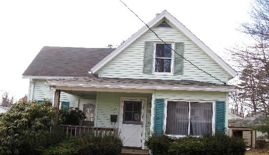 50 Pelley Street, Gardner, MA 01440 