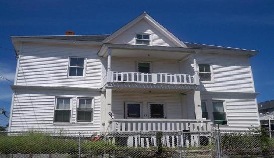 195-197 Ludlam Street, Lowell, MA 01850 