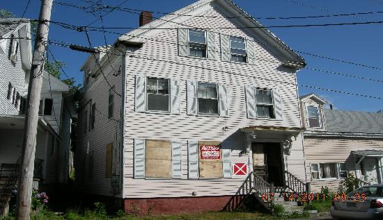 9 Foster Street, Gloucester, MA 01930 