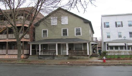 89 Fourth Street, Turners Falls, MA 01376 