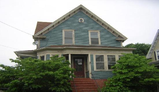 260 Barnes Street, Fall River, MA 02723 