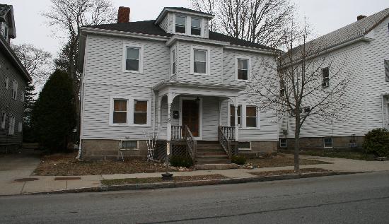 403 Union Street, New Bedford, MA 02740 
