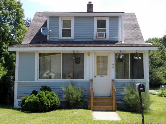 129 Lamont Street, Springfield, MA 01119 