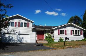 20 Harwich Street, Chicopee, MA 01013 