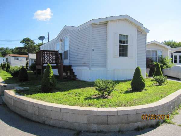 24 Sean Circle, East Wareham, MA 02538 