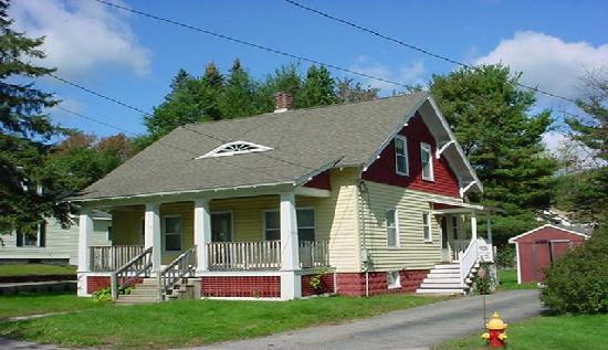 173 Mill St, Winchendon, MA 01475 