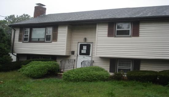 797 Granite St, Braintree, MA 02184 