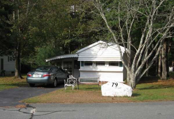 79 Beechwood Rd., Halifax, MA 02338 