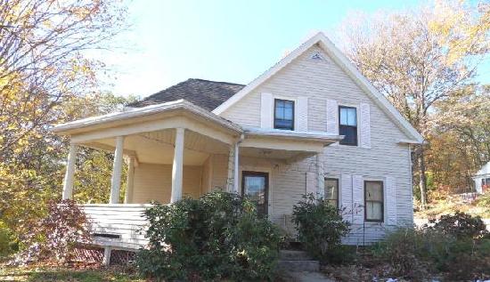 53 Prospect Street, Whitinsville, MA 01588 