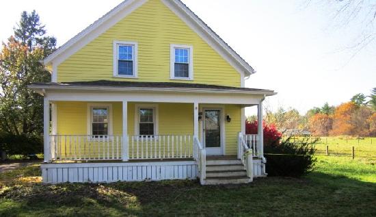 15 Mill St, Berkley, MA 02779 