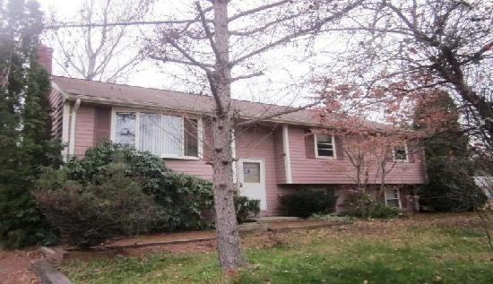 5 Lindsey Farm Lane, Attleboro, MA 02703 