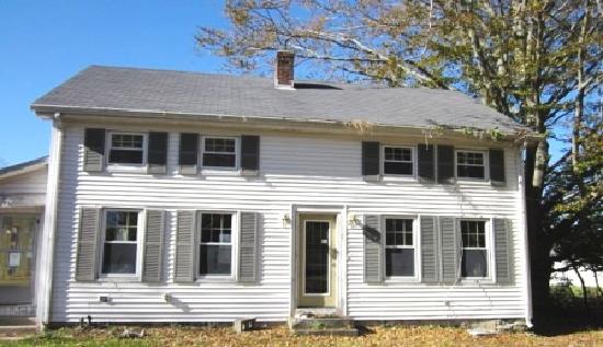 631 Lincoln Street, Seekonk, MA 02771 