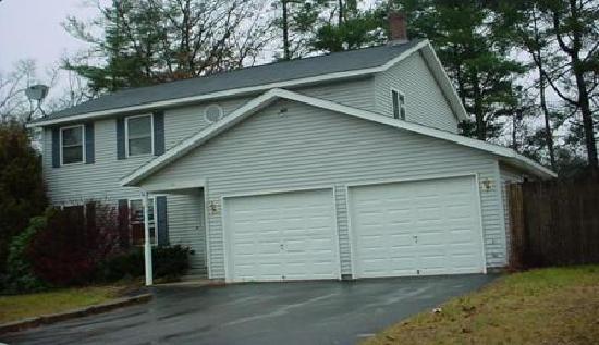 95 Loiselle Avenue, Fitchburg, MA 01420 