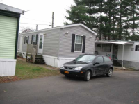 23 Oaks, Westfield, MA 01085 