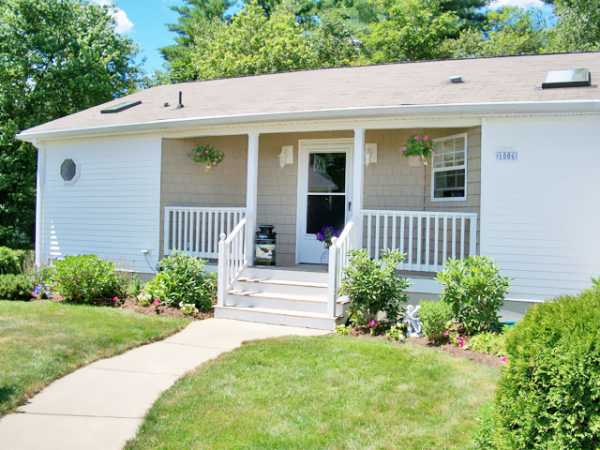 1006 Amber Road, Middleborough, MA 02346 