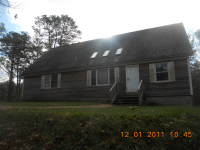 60 Pondview Dr, Oak Bluffs, MA 02557 