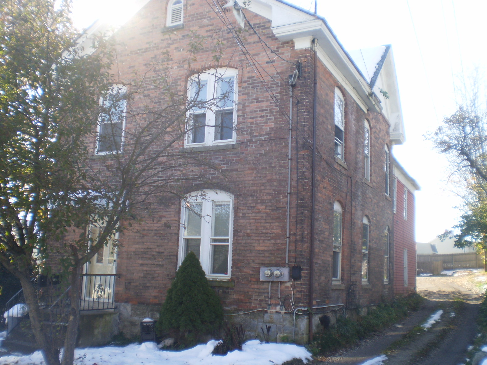 14-16 Silver St, Pittsfield, MA 01201 
